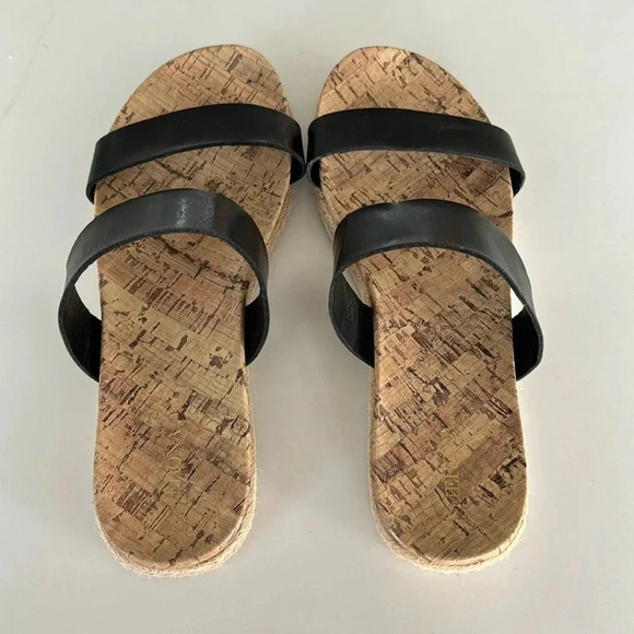 Women’s Sandals - Picture 1 of 6